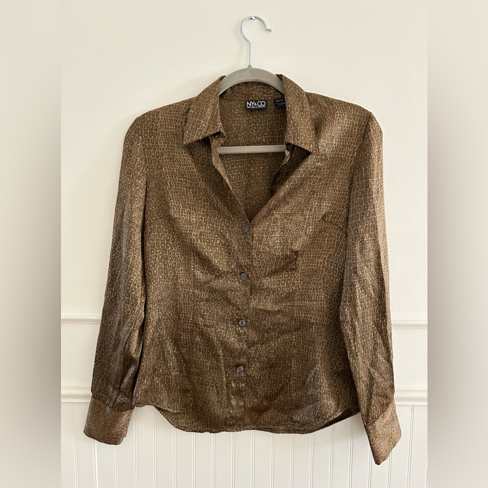 NY&CO 100% Silk button down